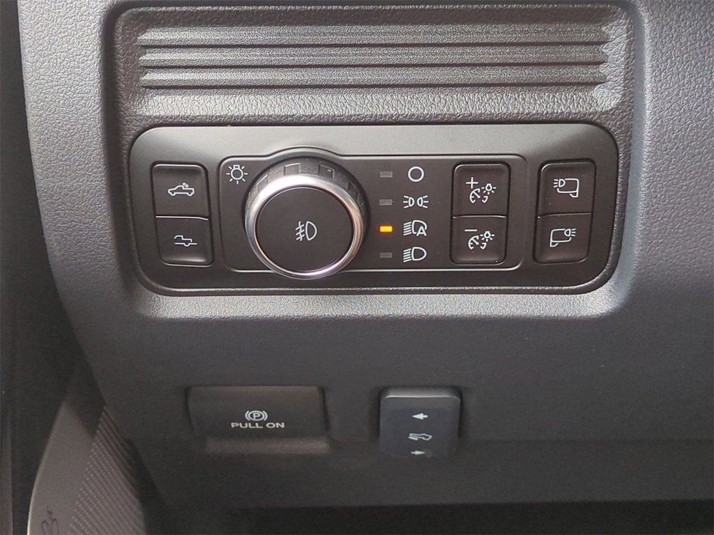 Thumbnail: 2026 Ford F-250 - 27