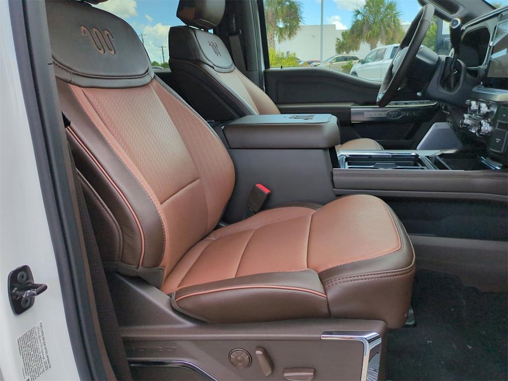 Thumbnail: 2025 Ford F-250 - 10