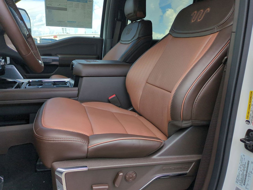 Thumbnail: 2025 Ford F-250 - 9