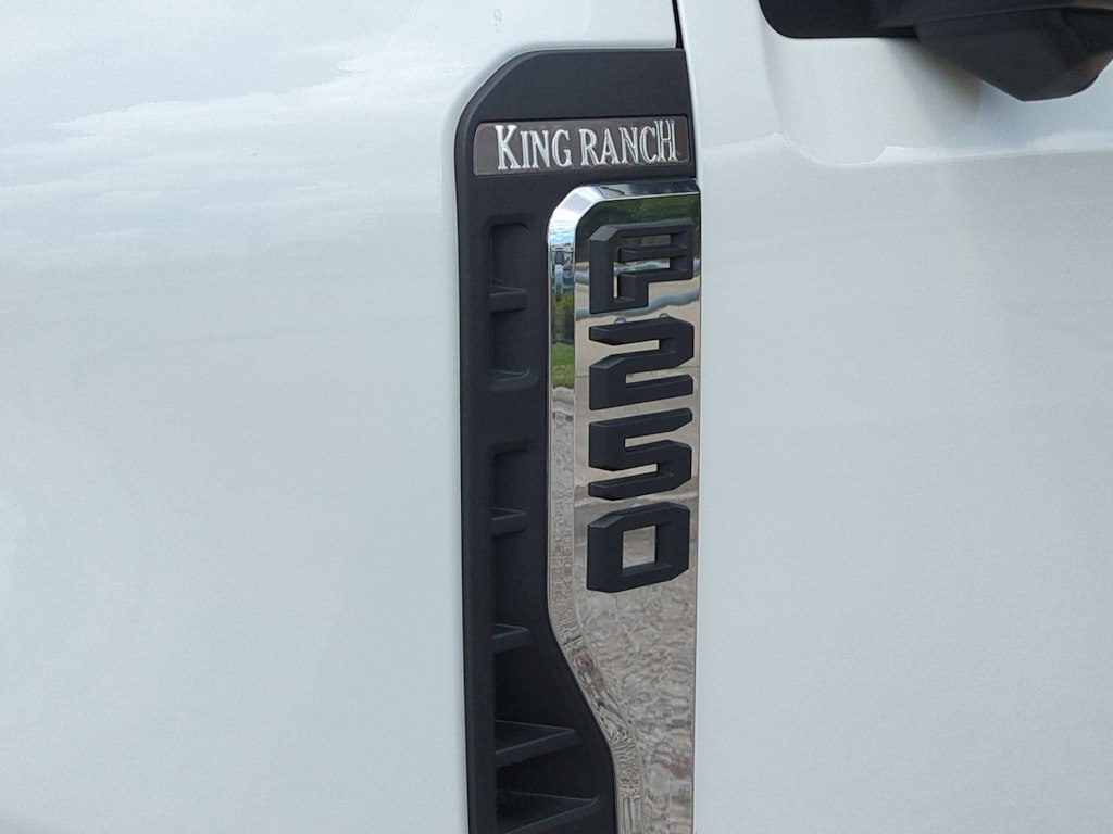 Thumbnail: 2025 Ford F-250 - 17