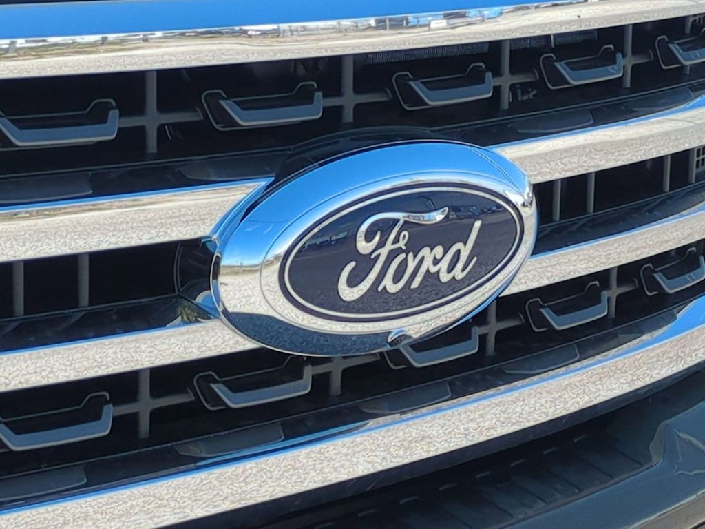 Thumbnail: 2026 Ford F-250 - 7