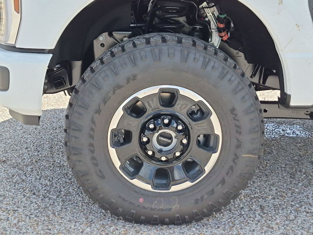 Thumbnail: 2026 Ford F-250 - 8