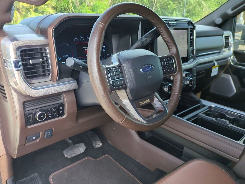 Thumbnail: 2025 Ford F-250 - 2