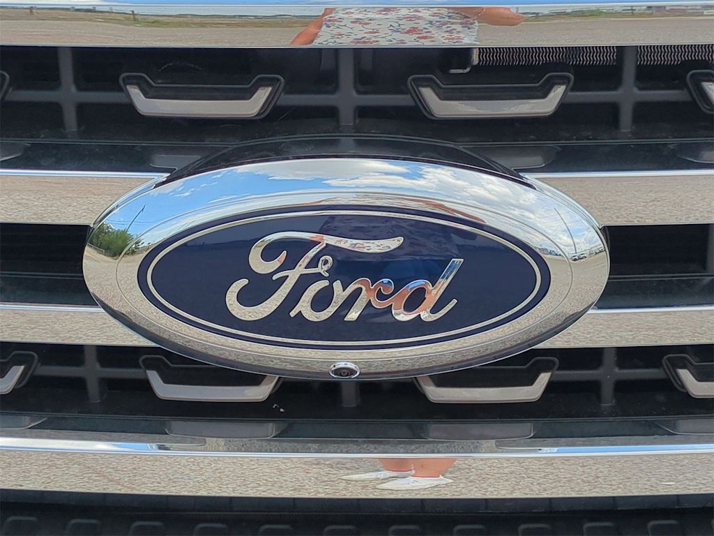 Thumbnail: 2025 Ford F-250 - 34