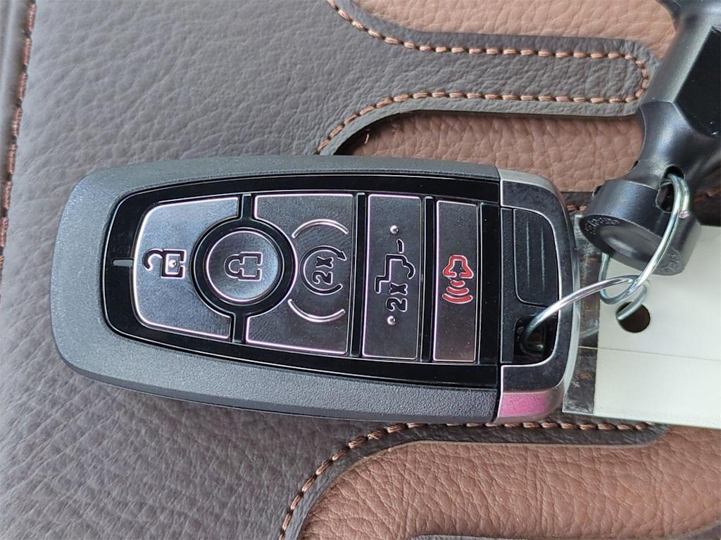 Thumbnail: 2025 Ford F-250 - 17