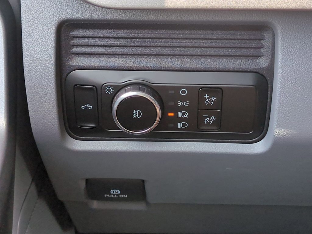 Thumbnail: 2025 Ford F-250 - 26