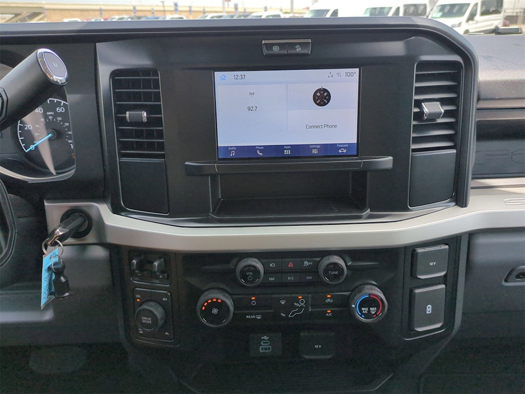 Thumbnail: 2025 Ford F-250 - 14