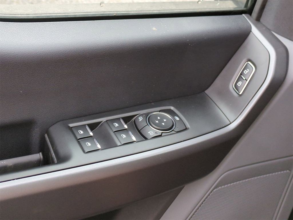 Thumbnail: 2025 Ford F-250 - 30