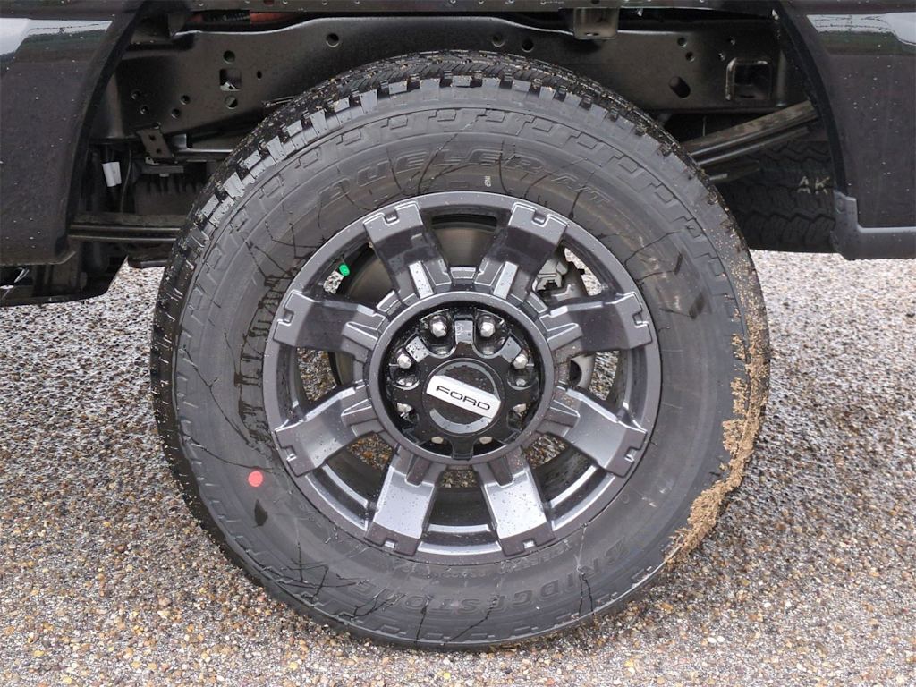 Thumbnail: 2025 Ford F-250 - 7