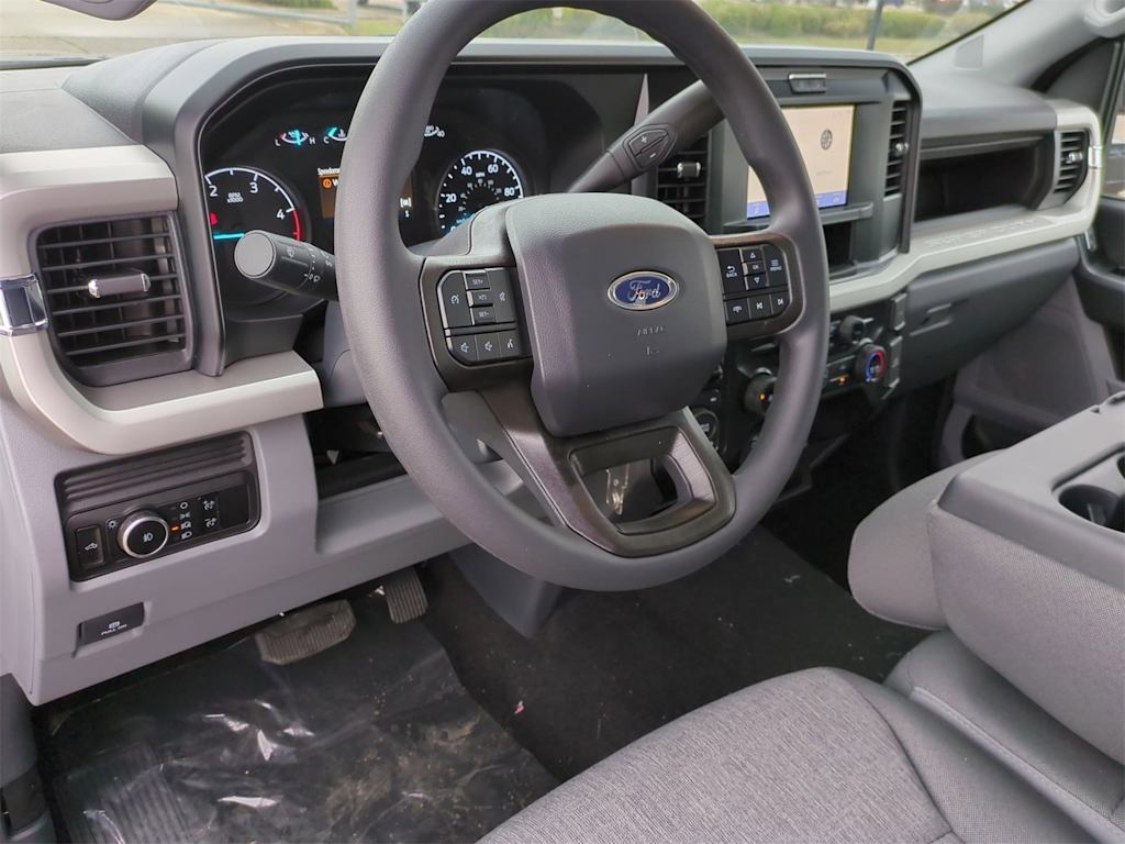 Thumbnail: 2025 Ford F-250 - 2