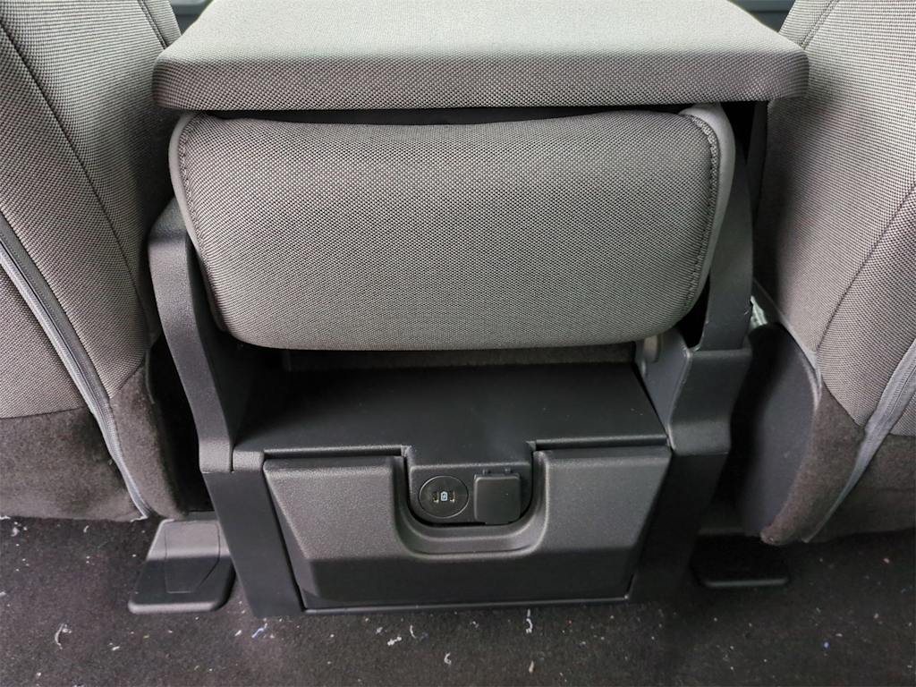 Thumbnail: 2025 Ford F-250 - 28