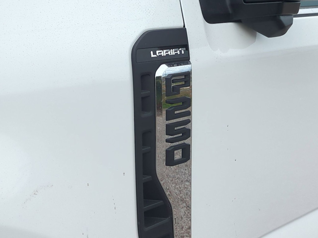 Thumbnail: 2026 Ford F-250 - 18