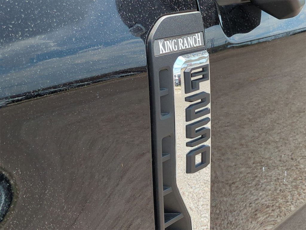 Thumbnail: 2025 Ford F-250 - 7