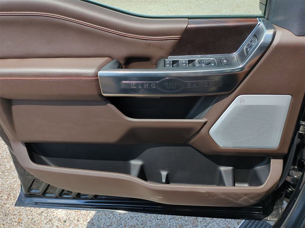 Thumbnail: 2025 Ford F-250 - 32