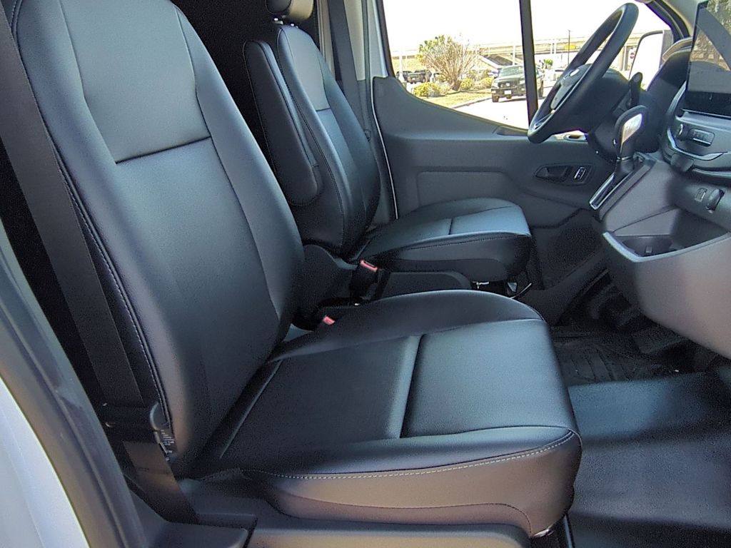 Thumbnail: 2026 Ford Transit Series - 10