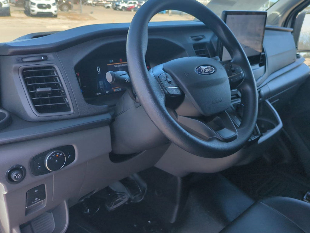 Thumbnail: 2026 Ford Transit Series - 2
