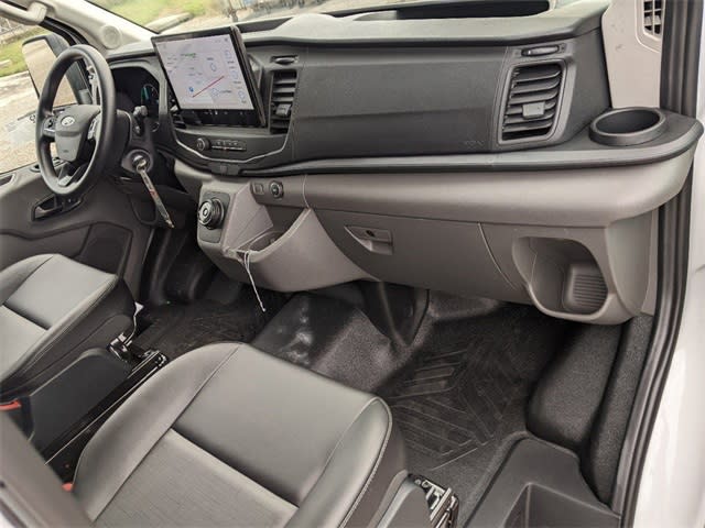 Thumbnail: 2023 Ford Econoline - 11