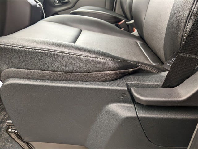 Thumbnail: 2023 Ford Econoline - 16