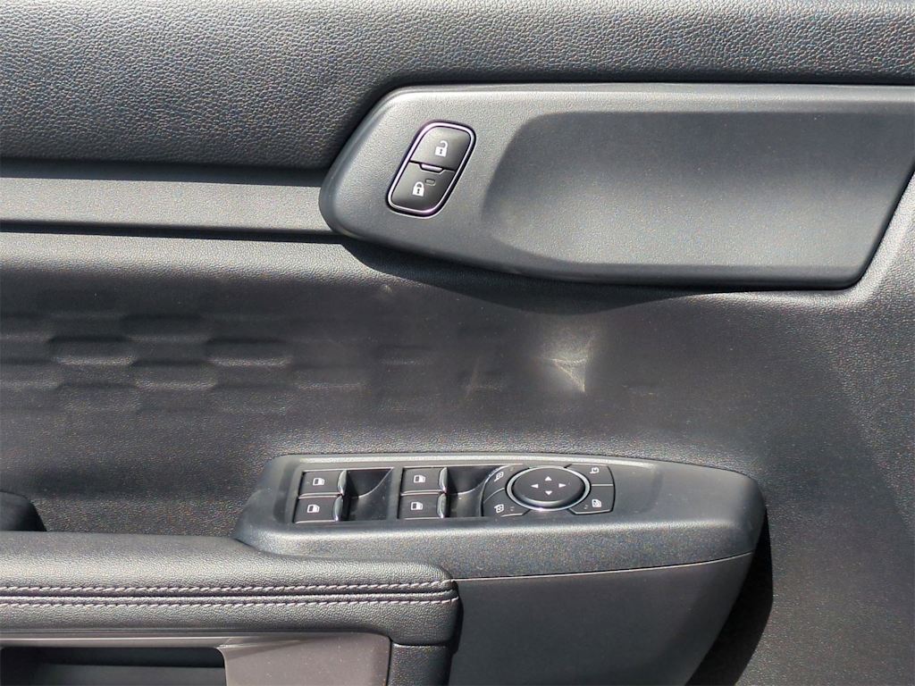 Thumbnail: 2025 Ford Ranger - 30