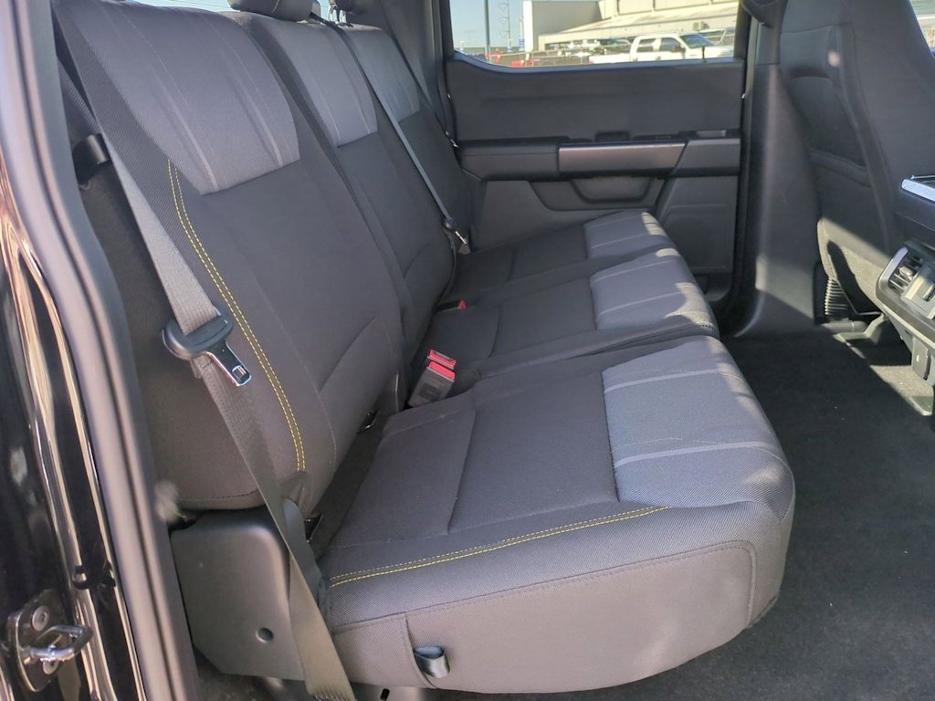 2025 Ford F-150 STX 30