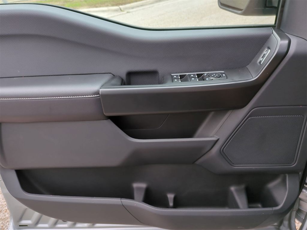 Thumbnail: 2025 Ford F-150 - 27