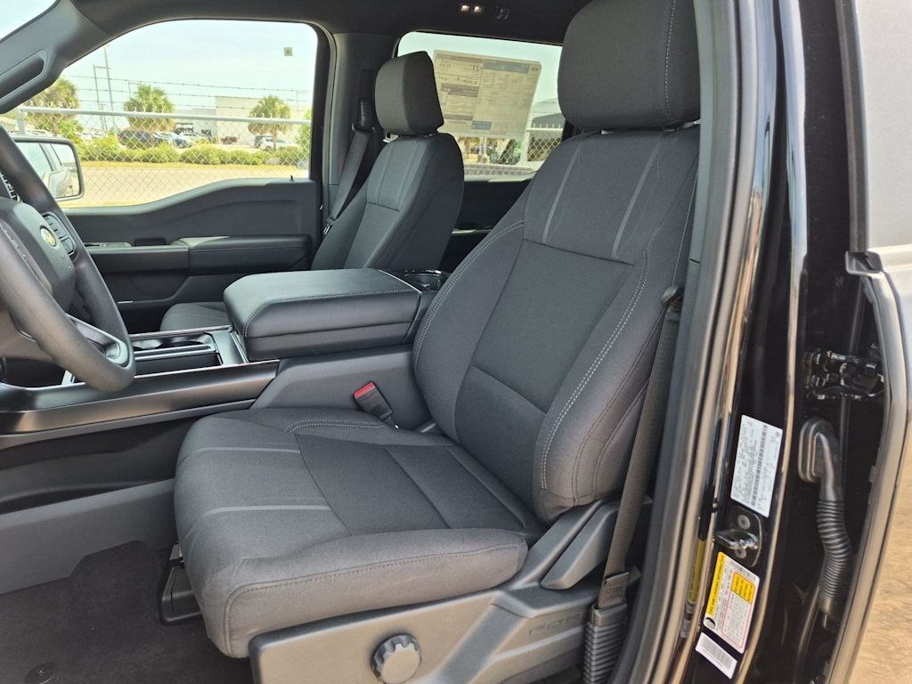 Thumbnail: 2026 Ford F-150 - 11