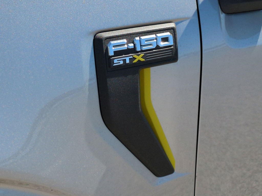 Thumbnail: 2025 Ford F-150 - 32