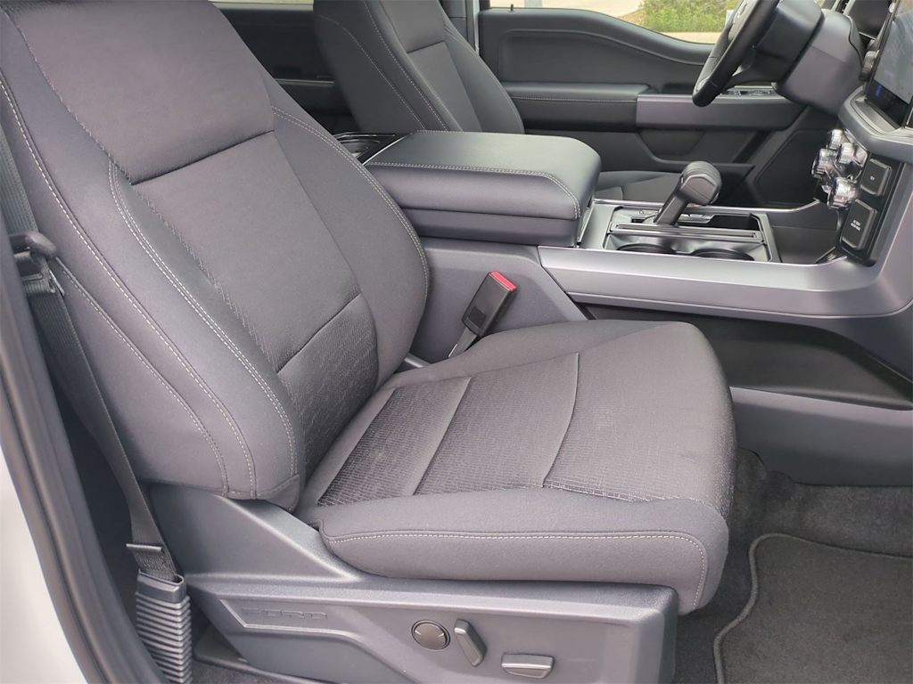 Thumbnail: 2025 Ford F-150 - 11