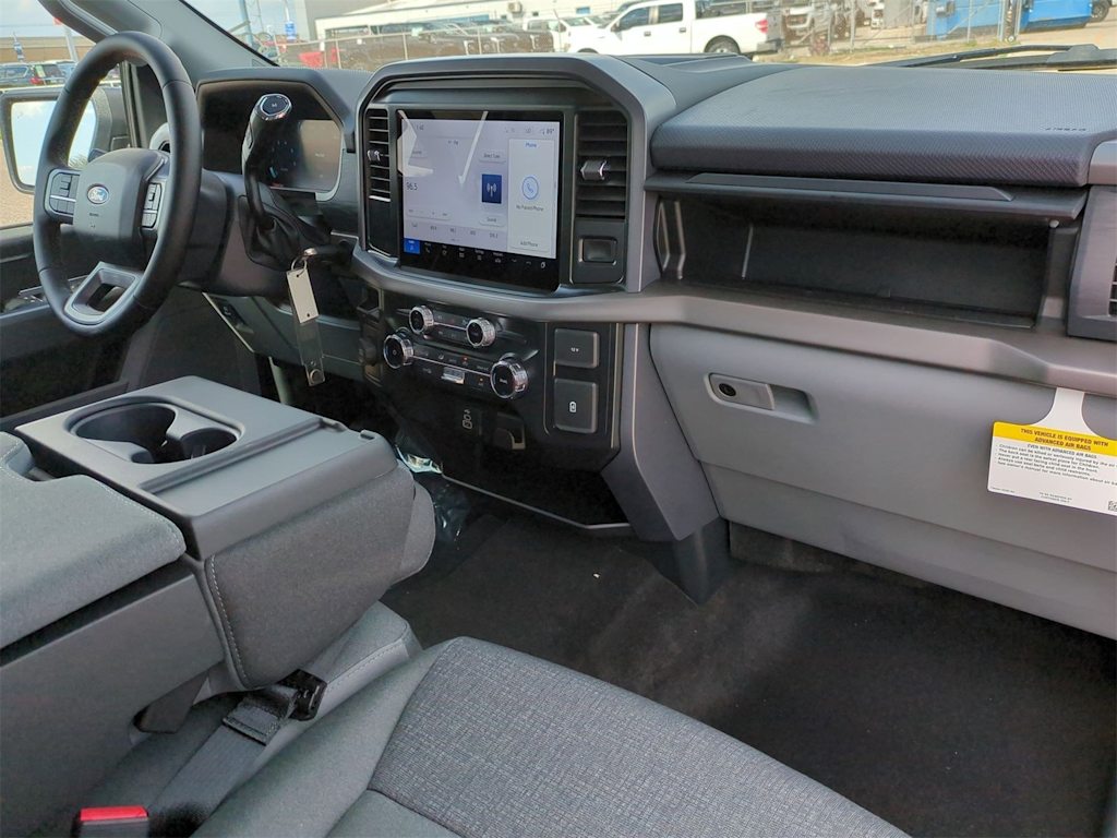 Thumbnail: 2025 Ford F-150 - 13