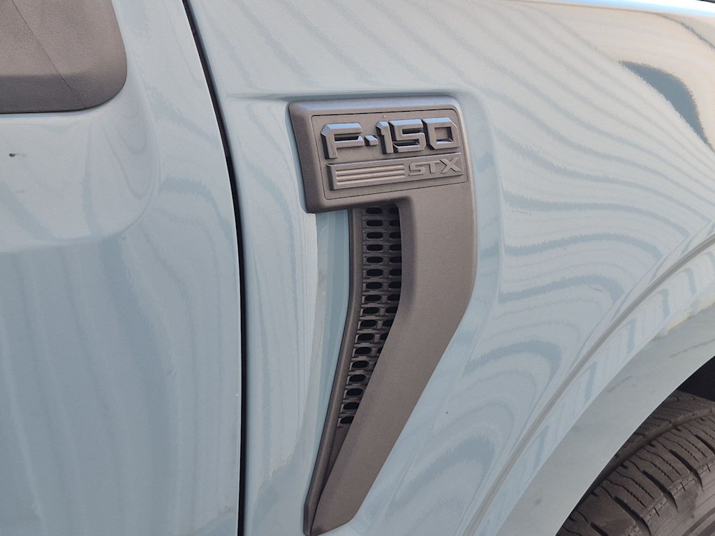 Thumbnail: 2023 Ford F-150 - 33