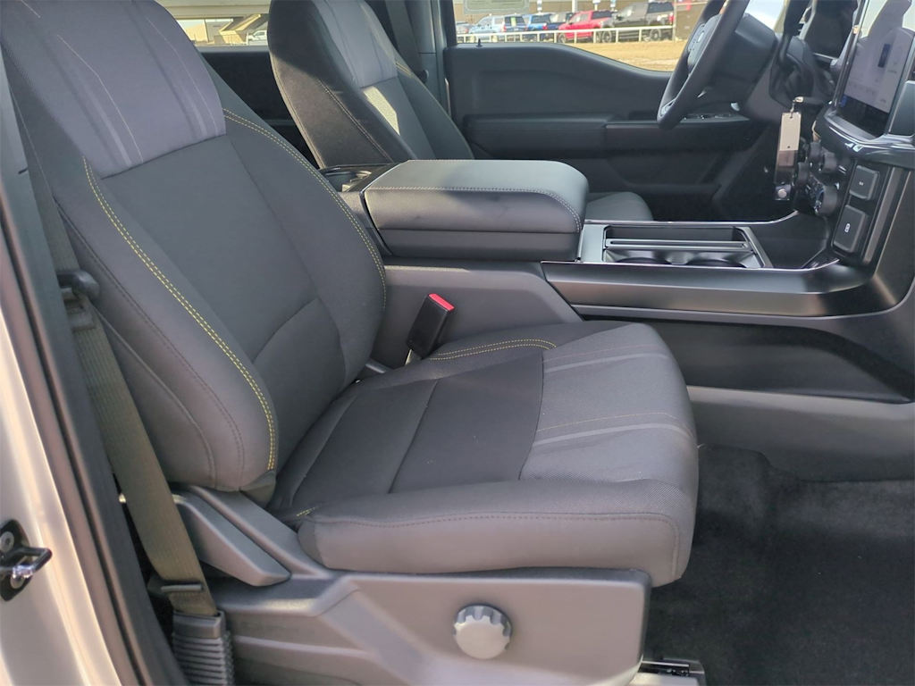 Thumbnail: 2025 Ford F-150 - 11