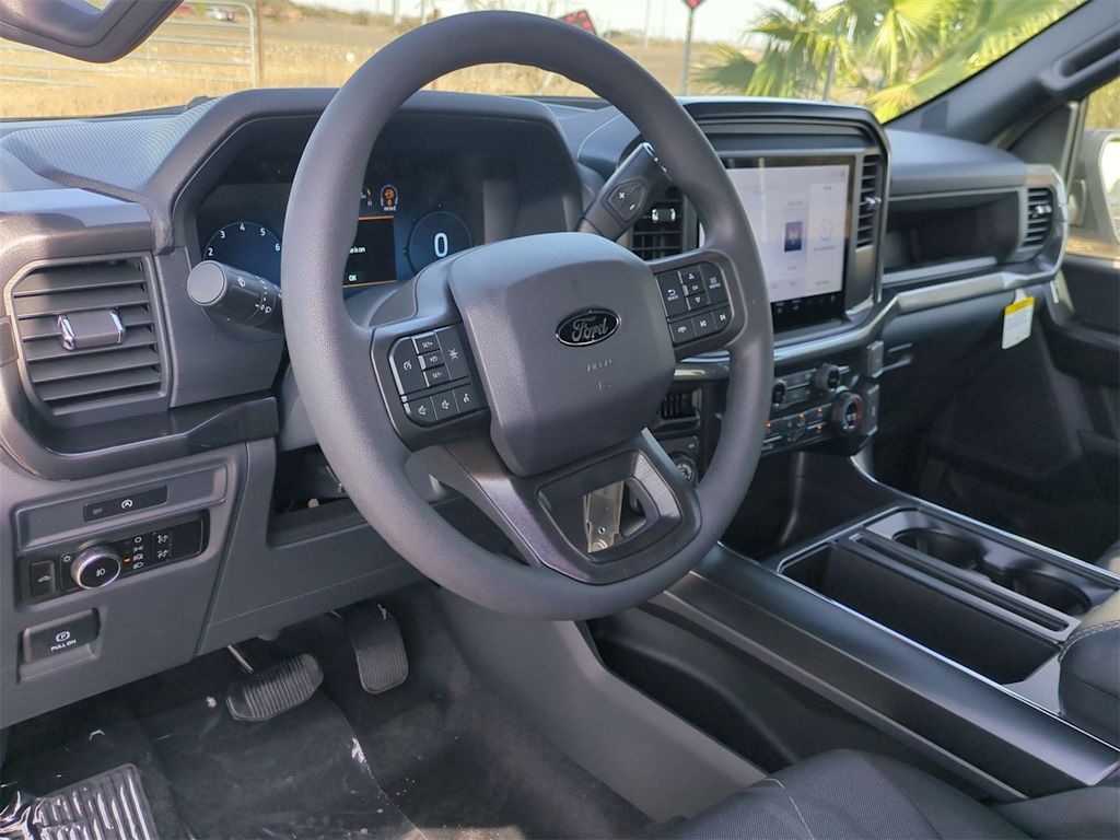 2025 Ford F-150 STX 2