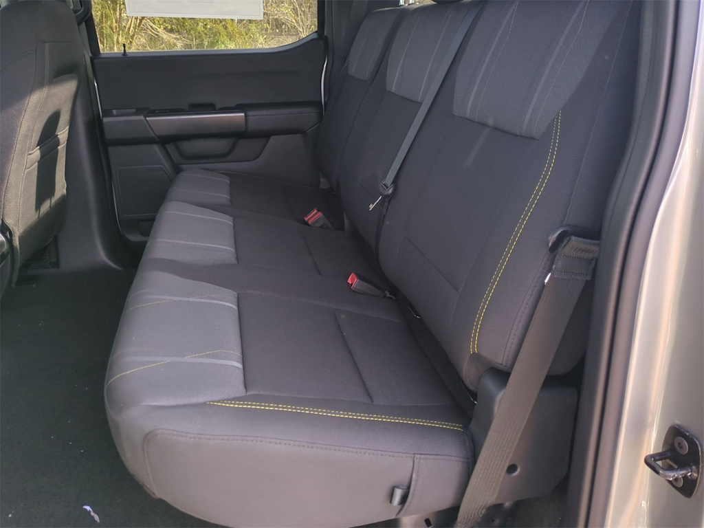 2025 Ford F-150 STX 12