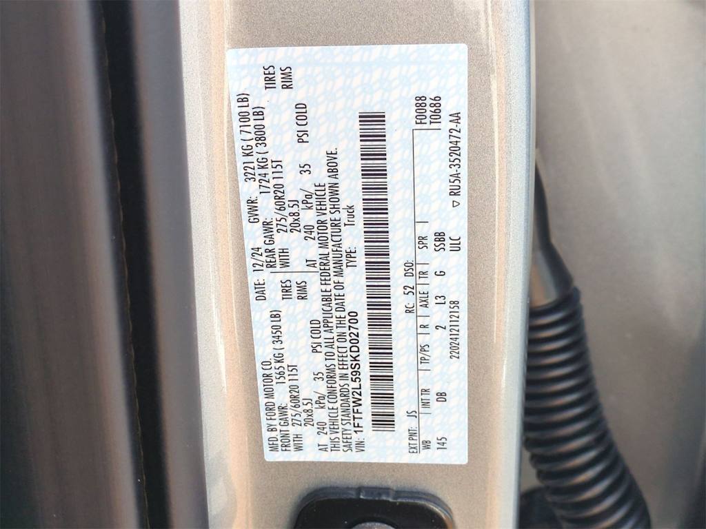 2025 Ford F-150 STX 18