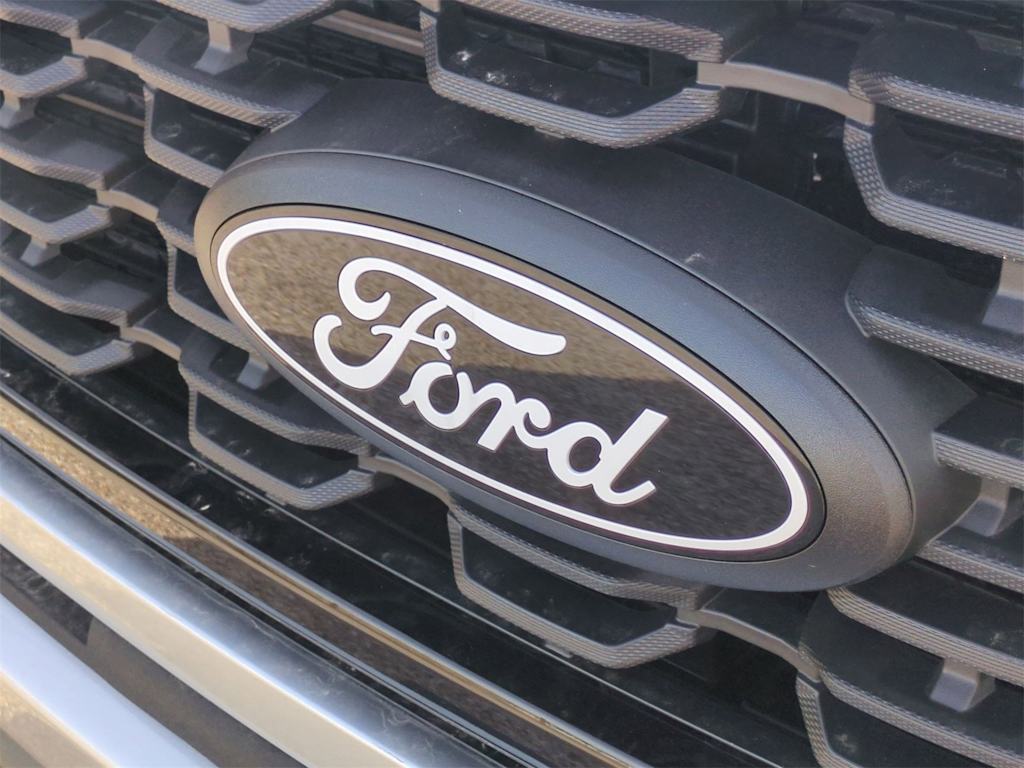 2025 Ford F-150 STX 6