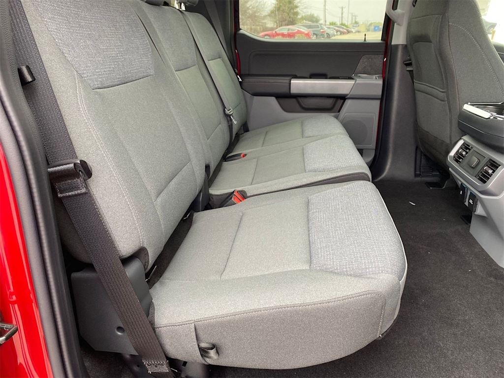 Thumbnail: 2025 Ford F-150 - 33