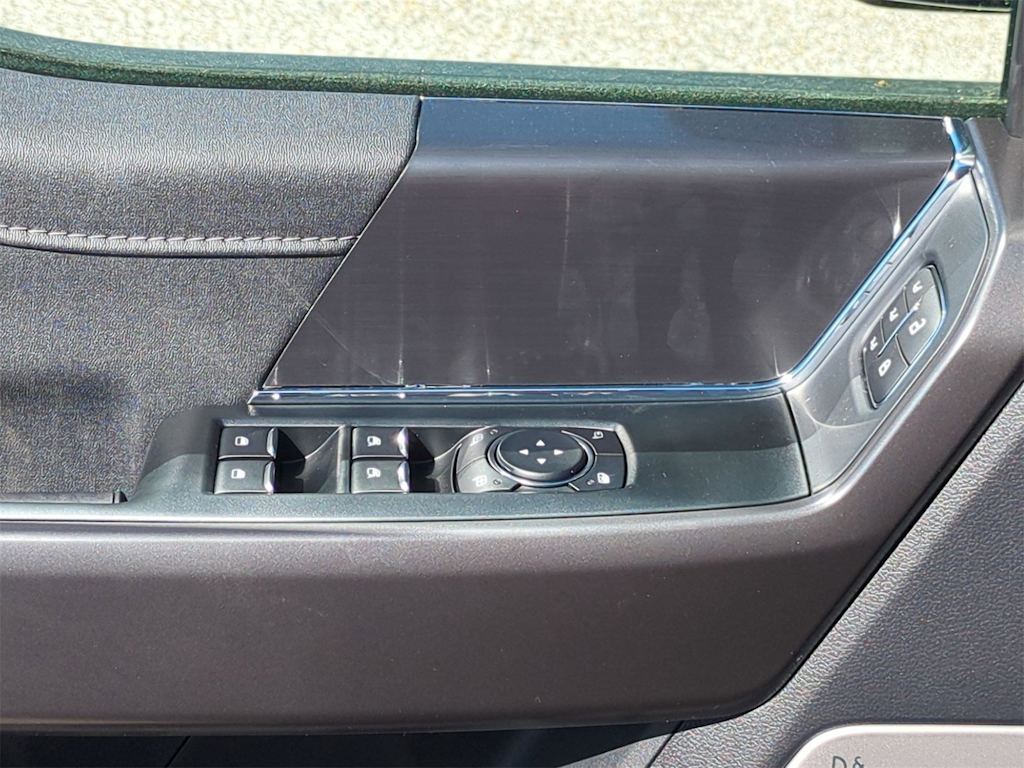 Thumbnail: 2025 Ford F-150 - 32