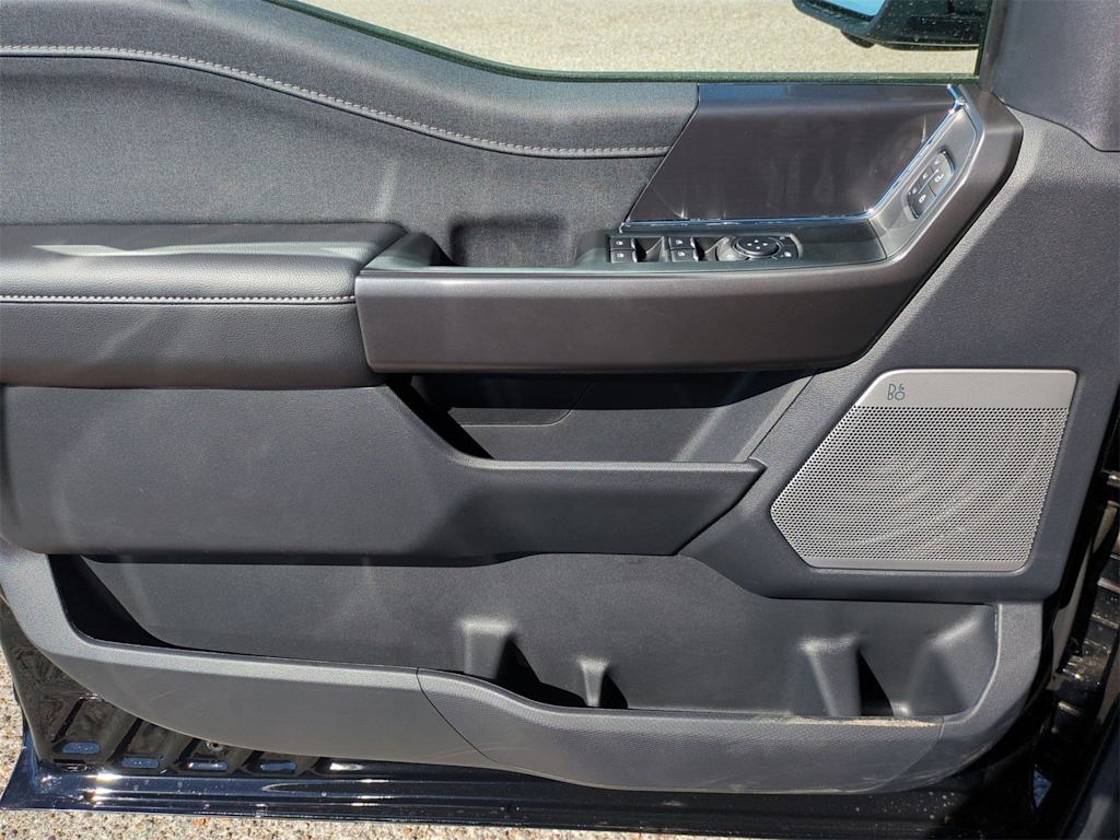 Thumbnail: 2025 Ford F-150 - 31