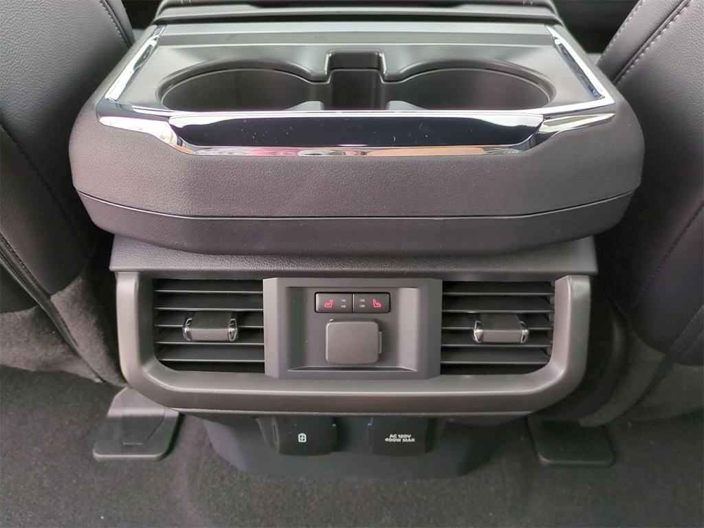 2025 Ford F-150 Lariat 31
