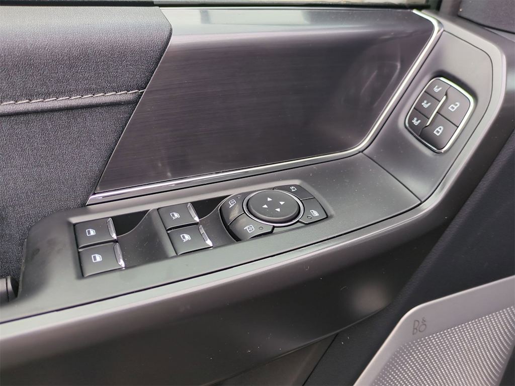 Thumbnail: 2025 Ford F-150 - 32