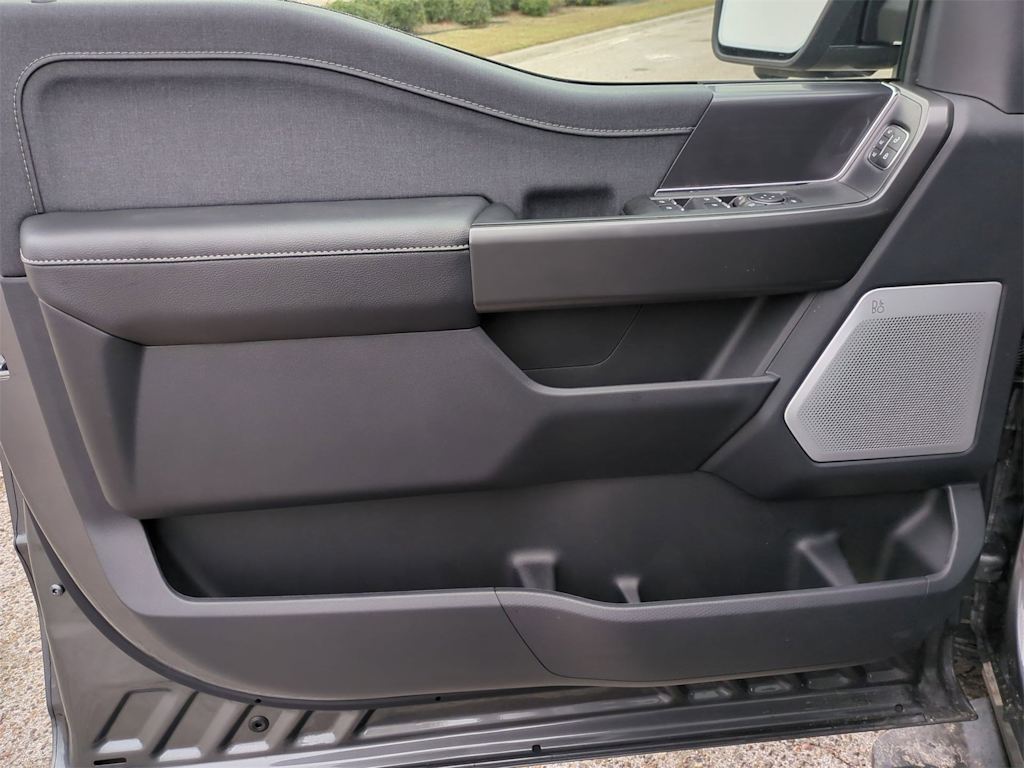 Thumbnail: 2025 Ford F-150 - 31