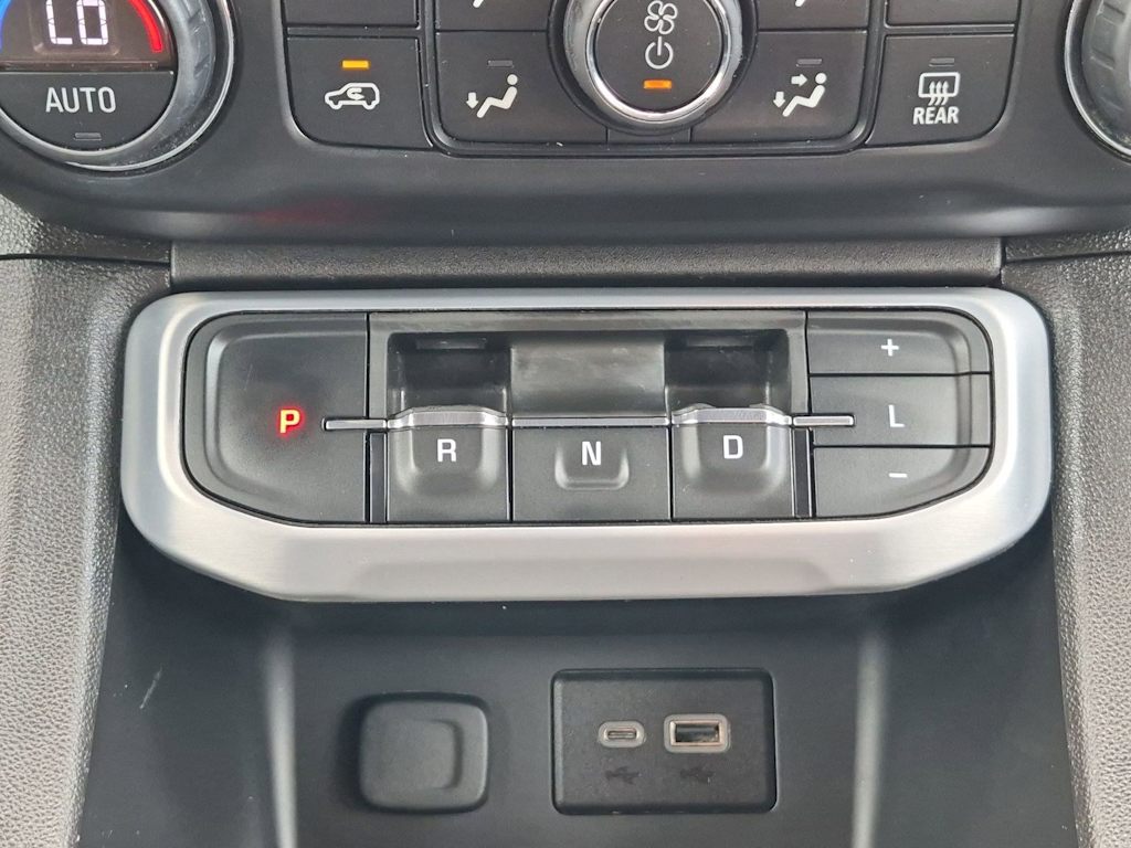 Thumbnail: 2020 GMC Acadia - 26