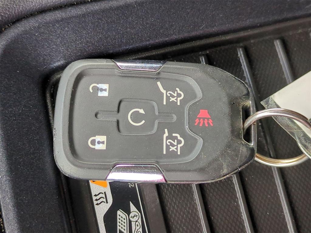 Thumbnail: 2020 Chevrolet Tahoe - 28