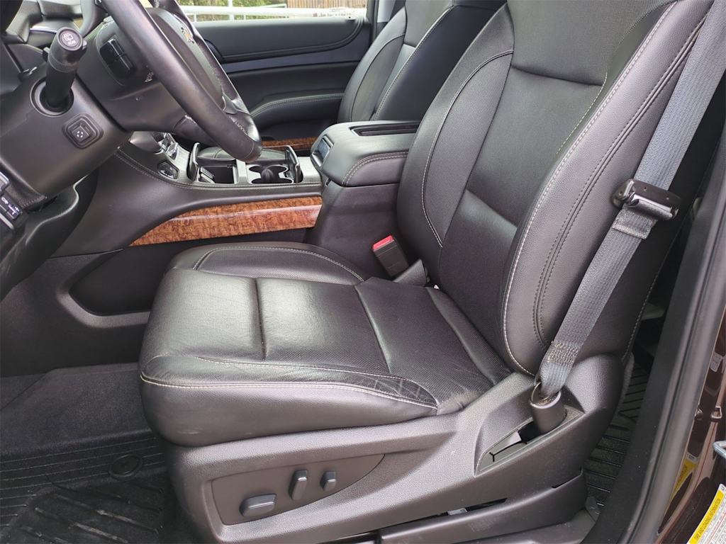 Thumbnail: 2020 Chevrolet Tahoe - 8