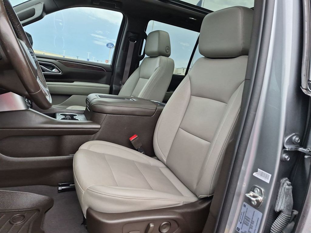 Thumbnail: 2023 Chevrolet Tahoe - 9