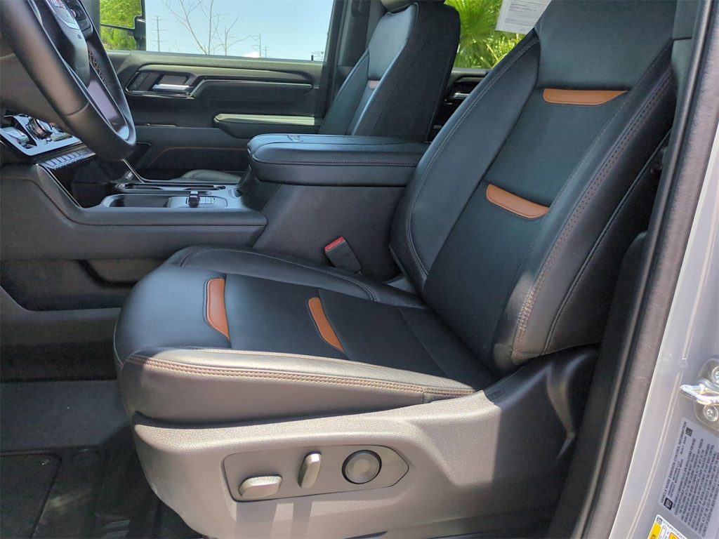 Thumbnail: 2025 GMC Sierra 2500 - 29