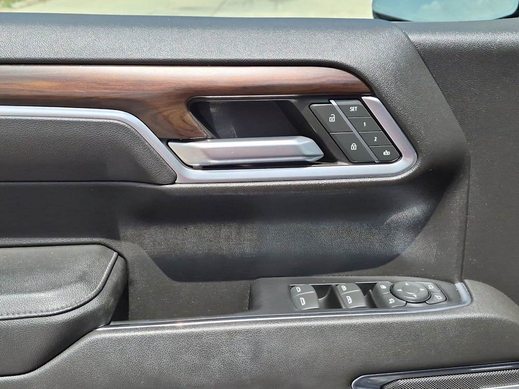 Thumbnail: 2022 GMC Sierra 1500 - 31
