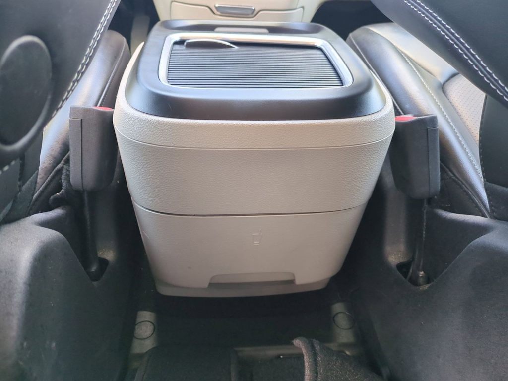 Thumbnail: 2023 Chrysler Pacifica - 27