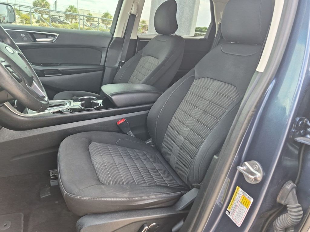 Thumbnail: 2018 Ford Edge - 11