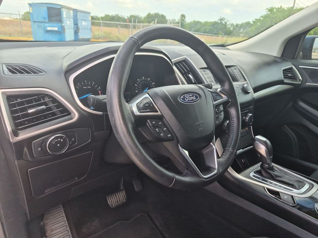 Thumbnail: 2018 Ford Edge - 2